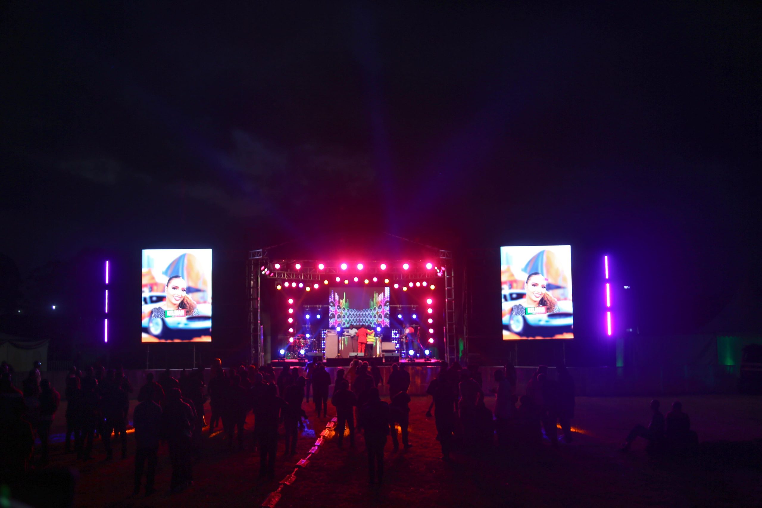 Stage & Fabrication